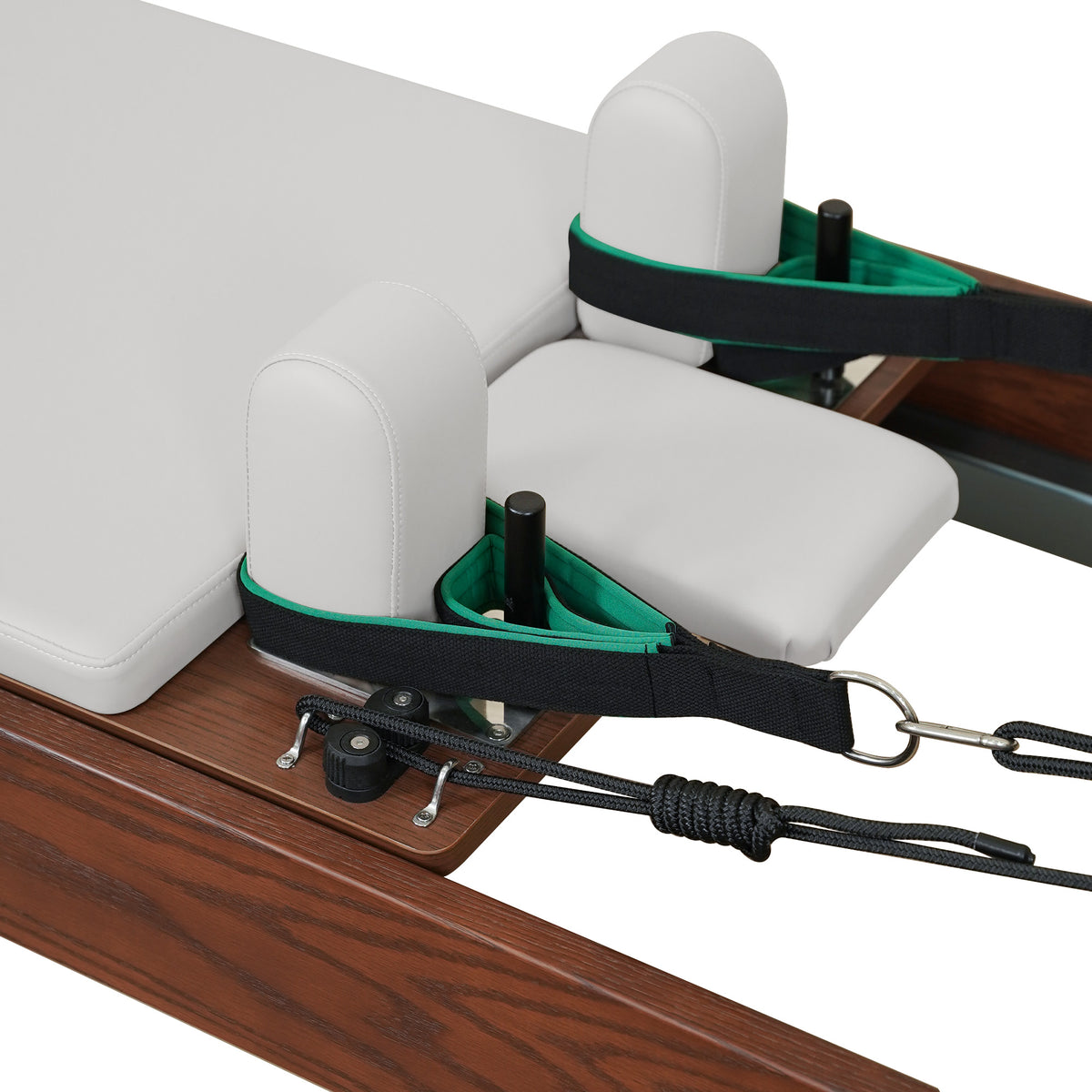 Gymfrog Classic Walnut Pilates Reformer Beige