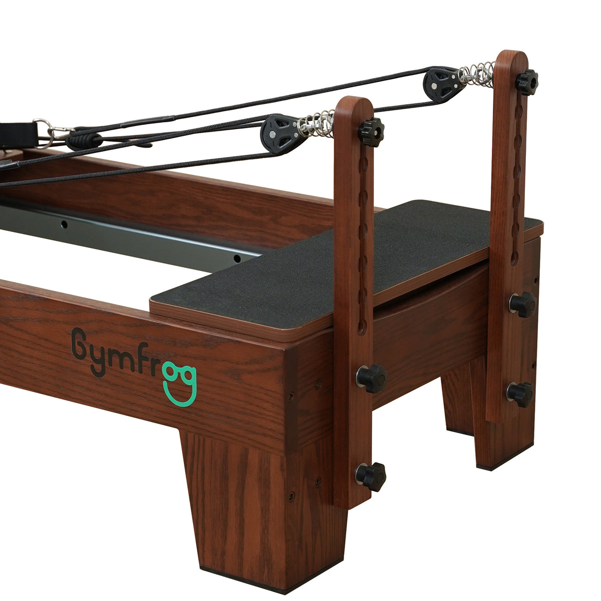 Gymfrog Classic Walnut Pilates Reformer Beige