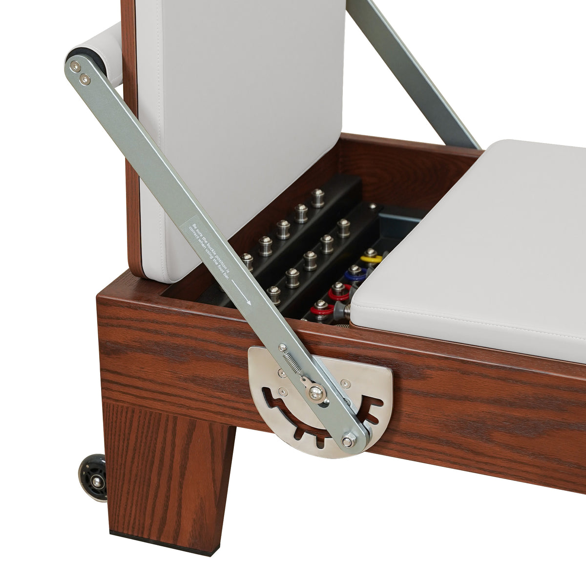 Gymfrog Classic Walnut Pilates Reformer Beige