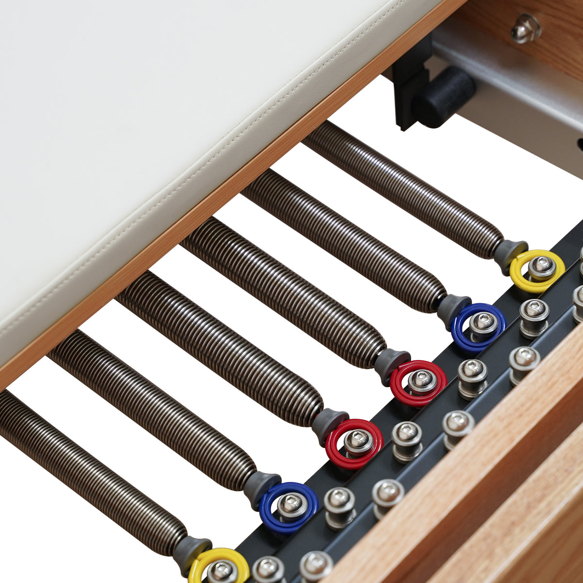 Gymfrog Premium Red Oak Pilates Reformer Beige