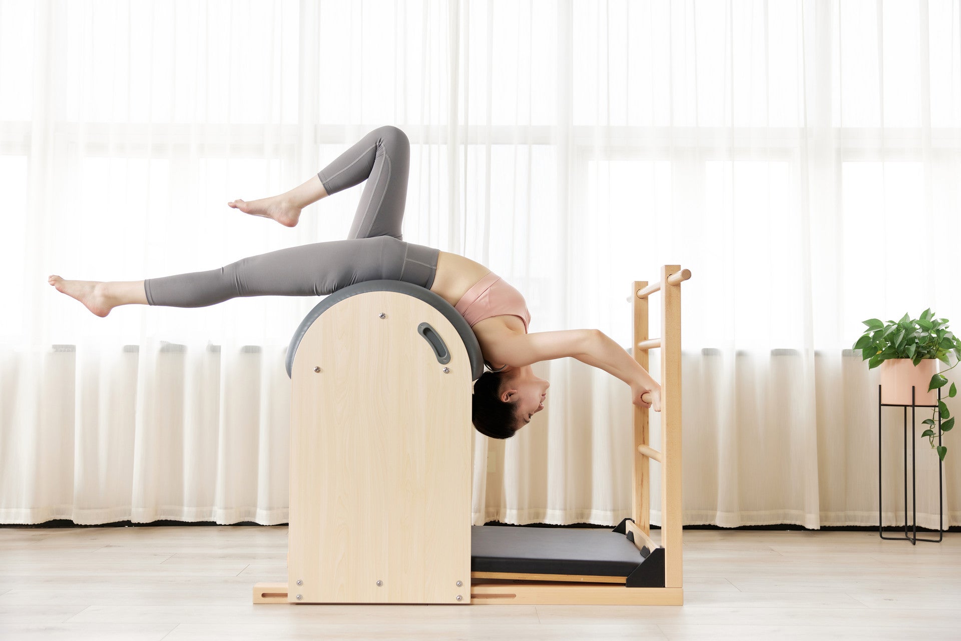 Why Do 99% of Fitness Experts Recommend Pilates？