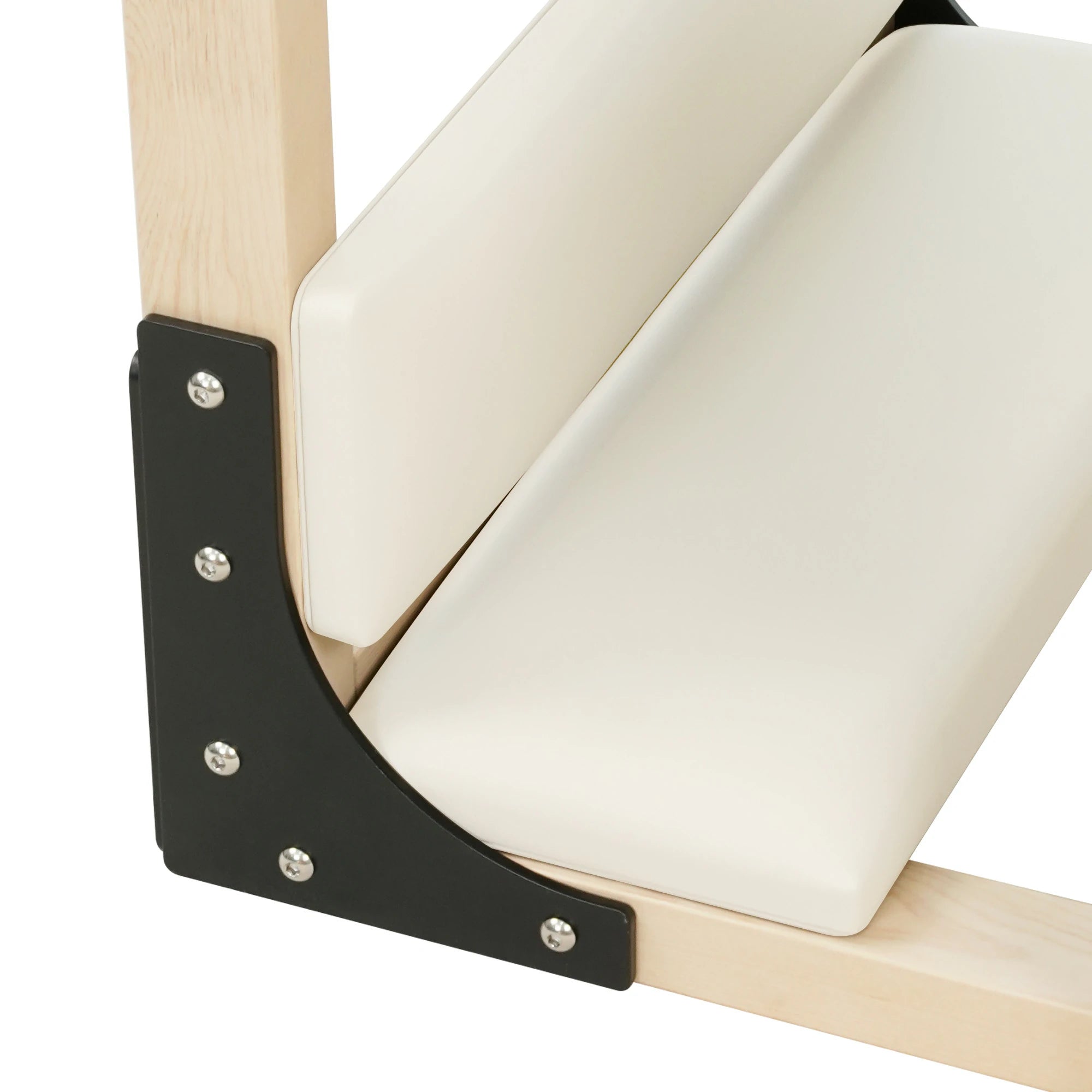 Maple Ladder Barrel White