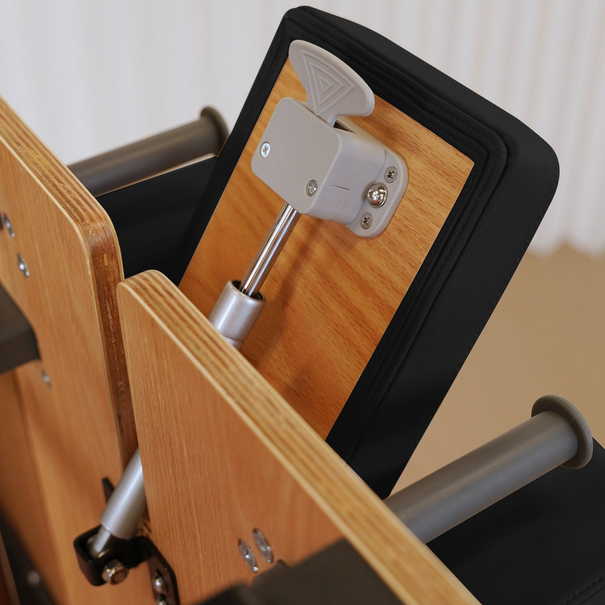 Gymfrog Premium Folding Wood Pilates Reformer Black